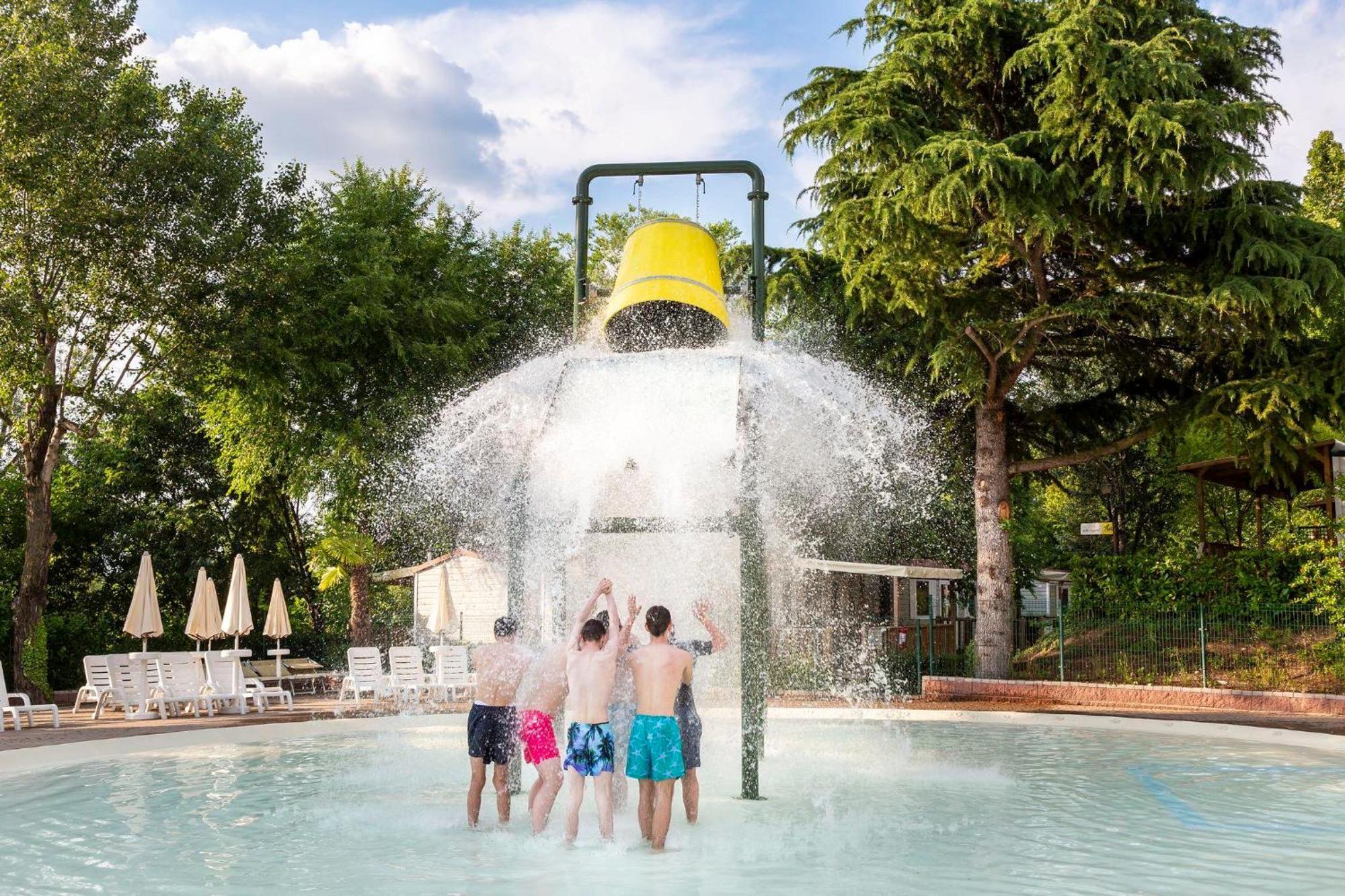 hu Altomincio Village Valeggio sul Mincio Exterior foto