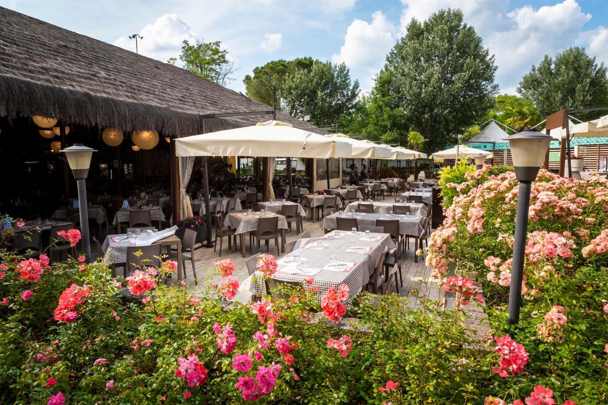 hu Altomincio Village Valeggio sul Mincio Exterior foto